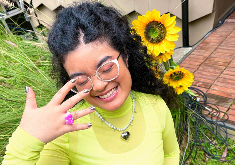 Live Session Dhira Bongs