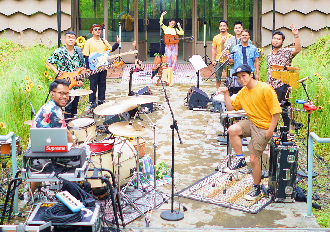 Live Session Dhira Bongs