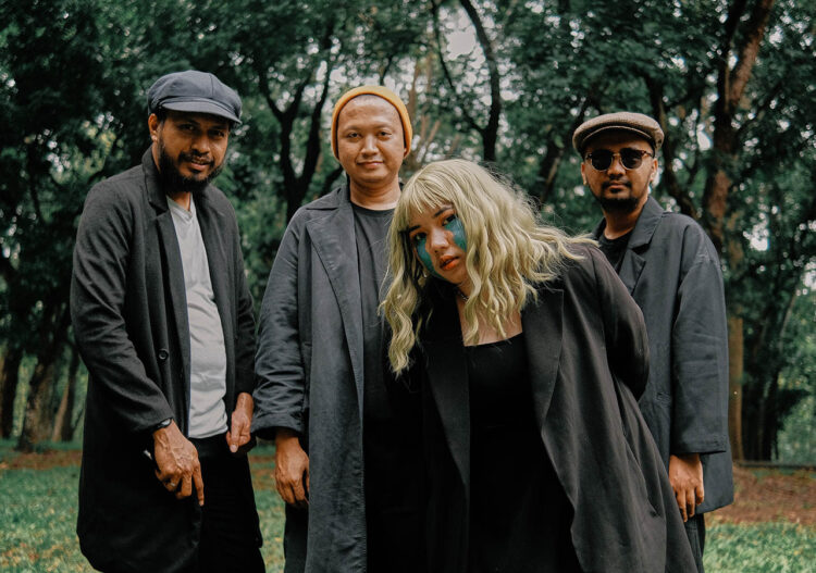 midnight lobster bommer