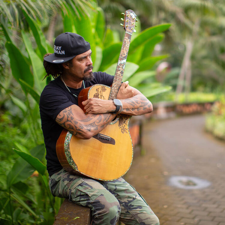 Michael Franti - Welcome to the Family