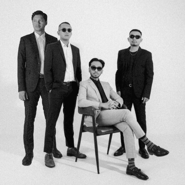 The Young Liars Rêverie